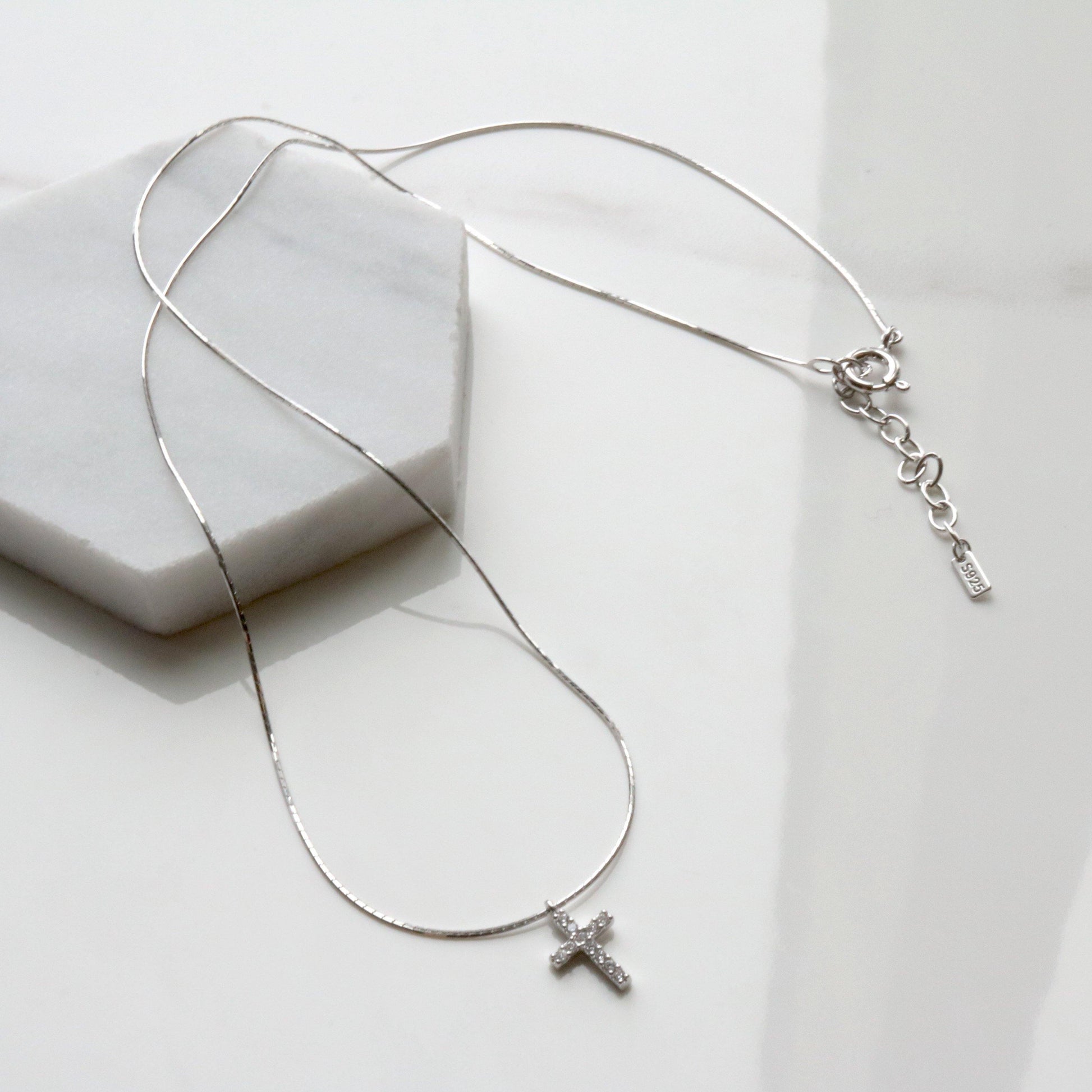 Cross pendant silk necklace-3