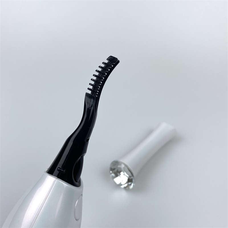 Revolutionary Electric Heated Lash Curler for Stunning Curls-1