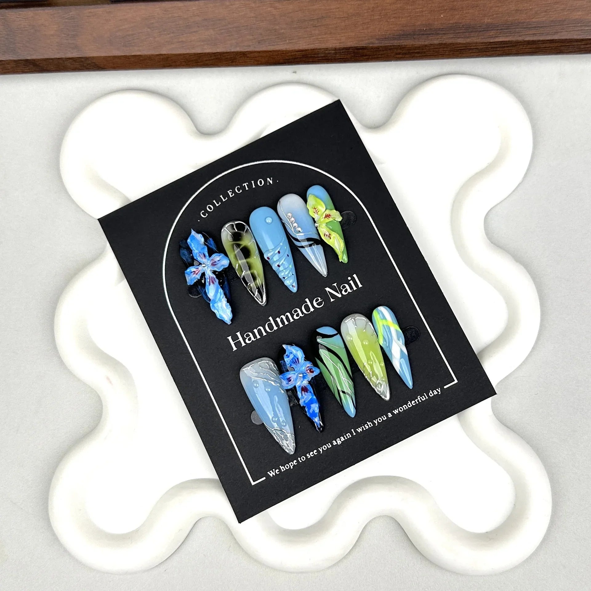 Handmade Blue Green Petals Press On Nails-2