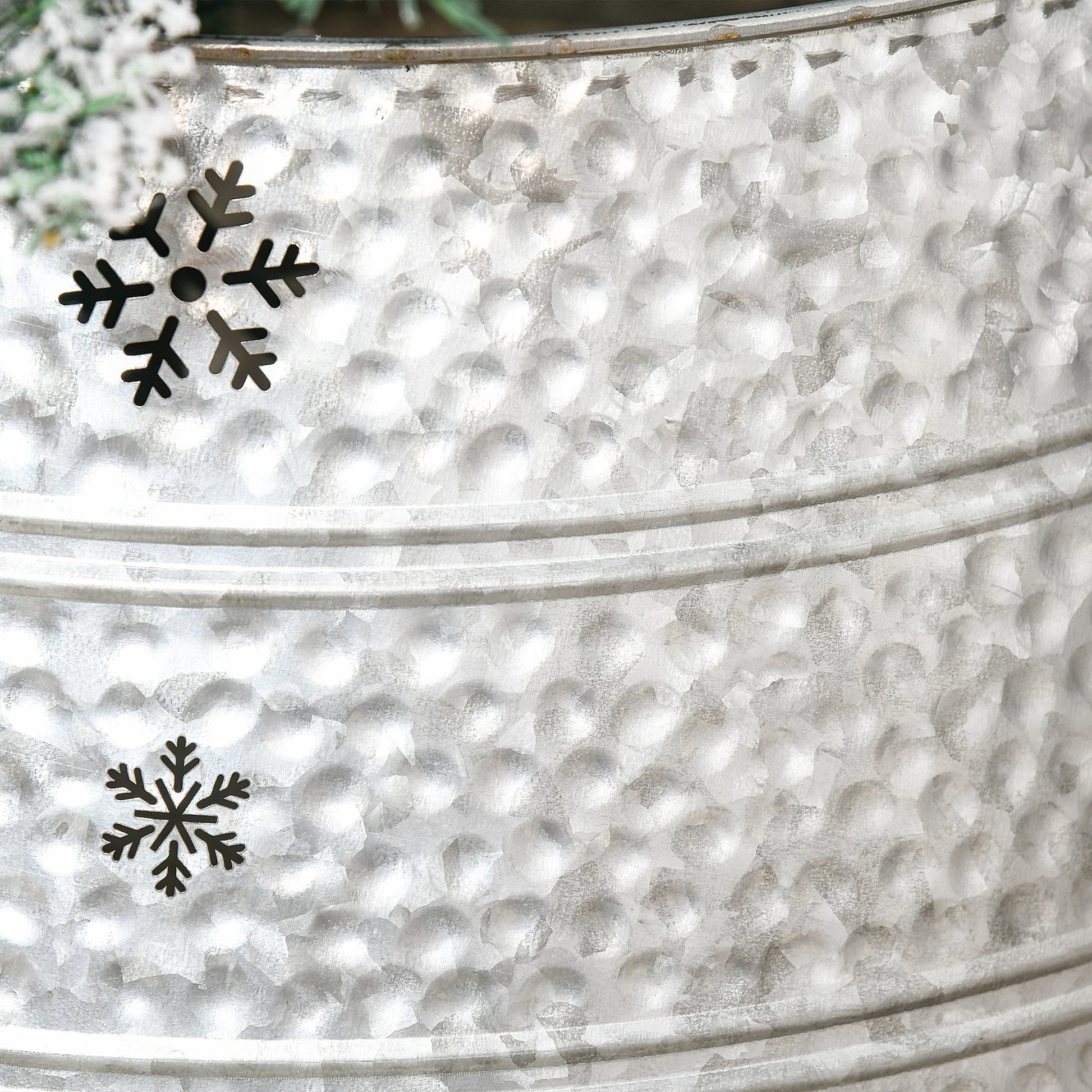 HOMCOM 66cm Christmas Tree Base Cover, Christmas Tree Collar with Hollow Snowflake Pattern for Holiday, Party, Silver-6
